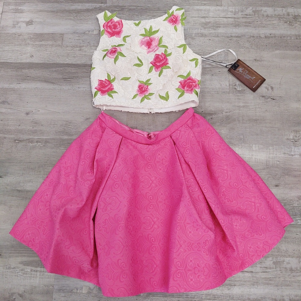 MacDuggal Two Piece
